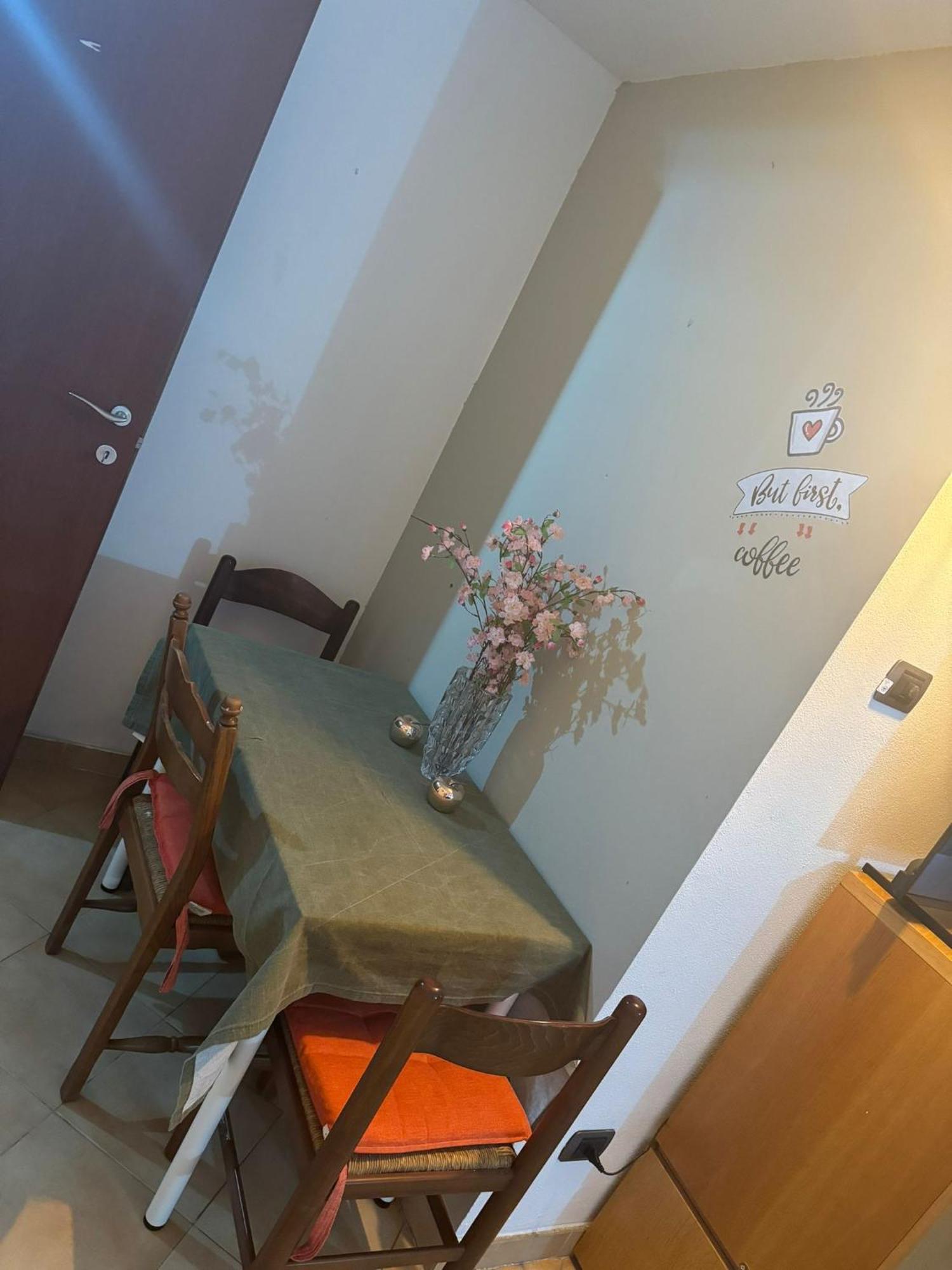 Private Room With Independent Entrance Аркоре Екстериор снимка