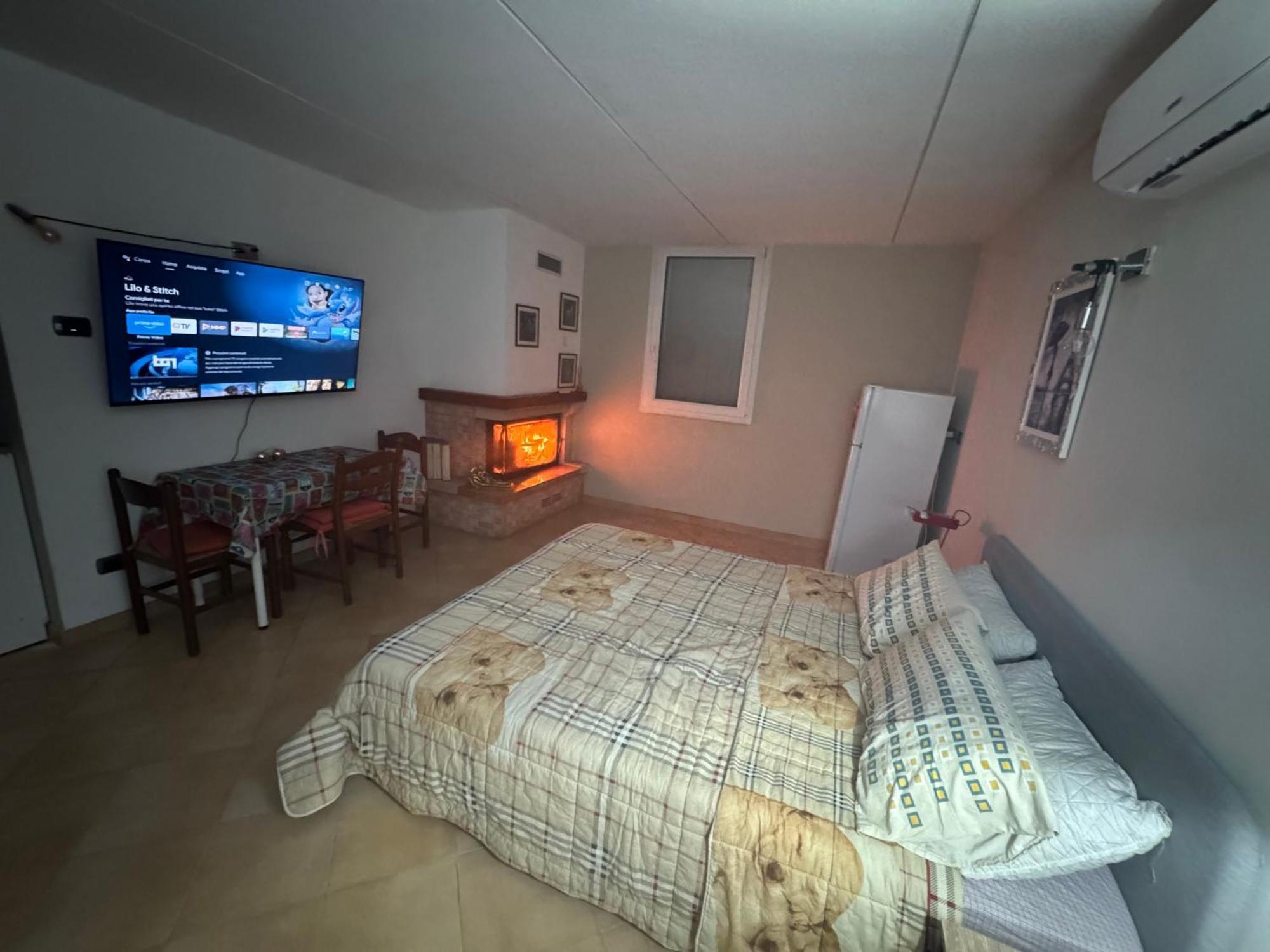 Private Room With Independent Entrance Аркоре Екстериор снимка
